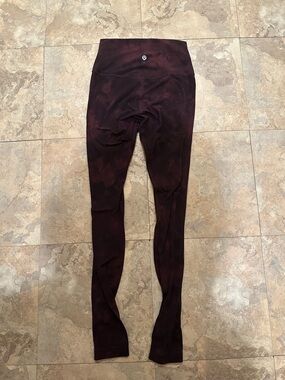 Marbled Maroon/Black Lululemon Aligns Size 4